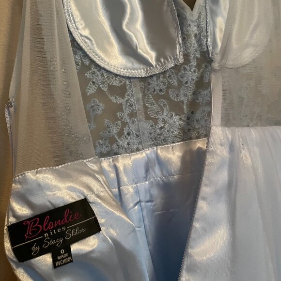 Blonde Nights, Size 0, Baby Blue, Sequin, Sheer Waist, Tully Corset Prom Gown. - Picture 9 of 13